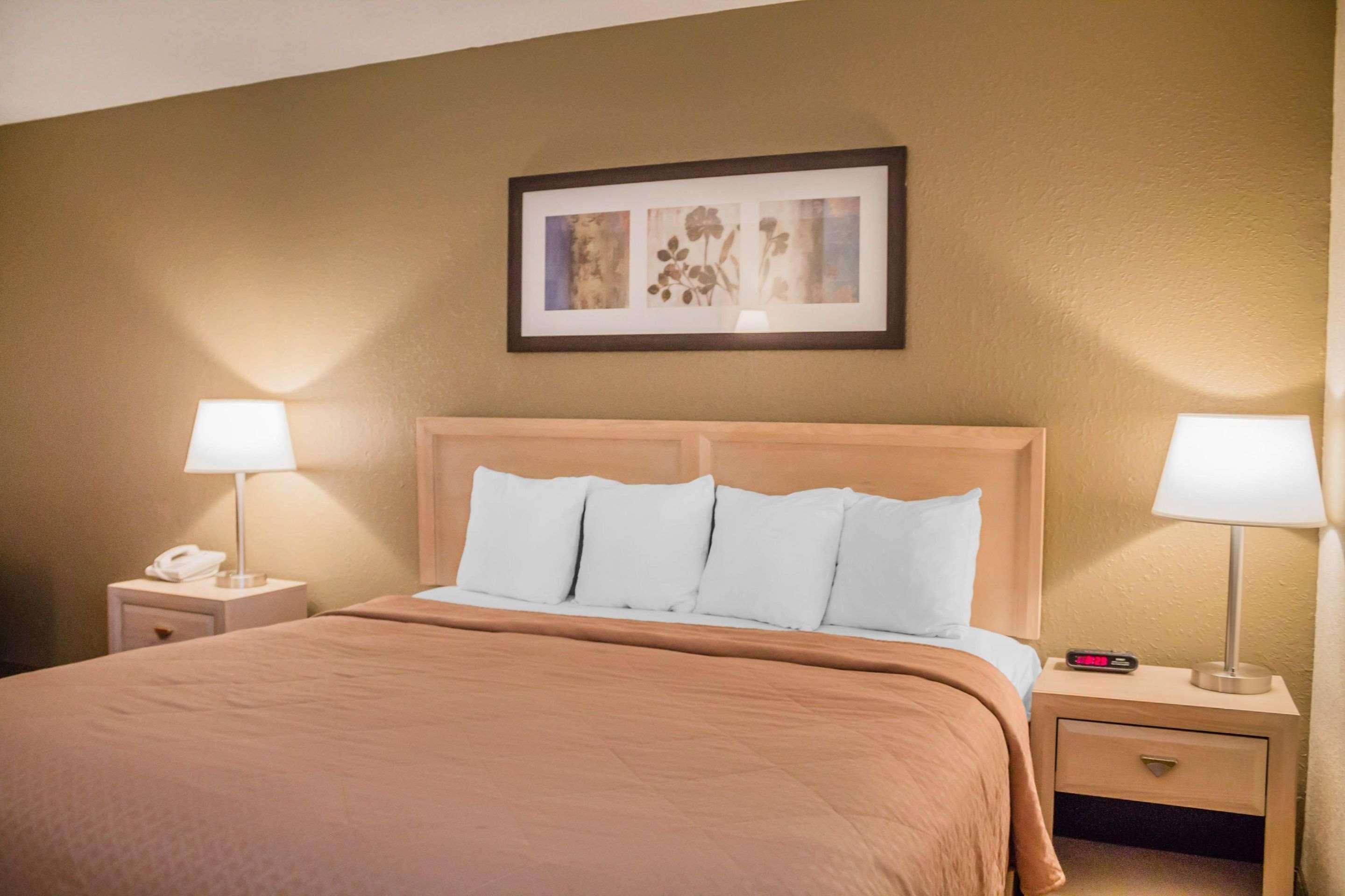 Quality Inn Порт Клинтон Экстерьер фото